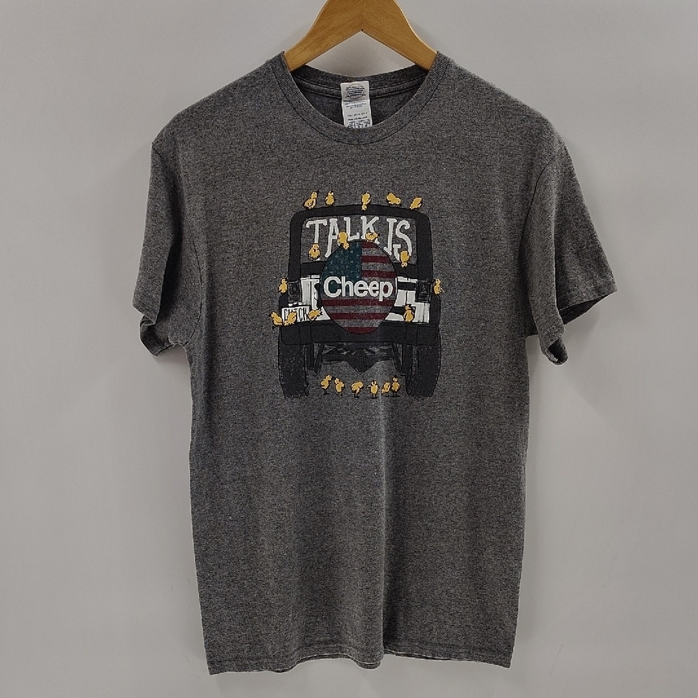 Delta Graphic Tee JEEP farm Talk To Cheep With Chickens Size Medium Gray